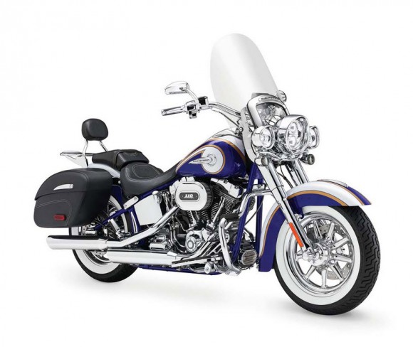 2014 Harley-Davidson CVO Softail Deluxe Candy Cobalt and White Gold Pearl