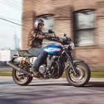2015 Yamaha XJR1300 In Action_1