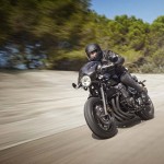 2015 Yamaha XJR1300 Racer In Action_1